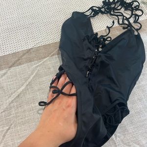 Hot maimi styles one piece small